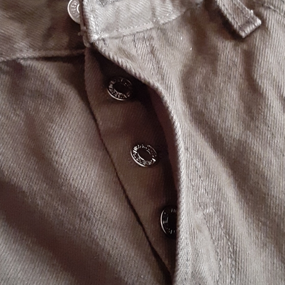 Levi's 501 CT Distressed Jeans - Picture 5 of 9